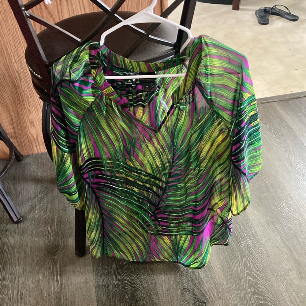 Worthington Green Graphic Asymmetrical Blouse